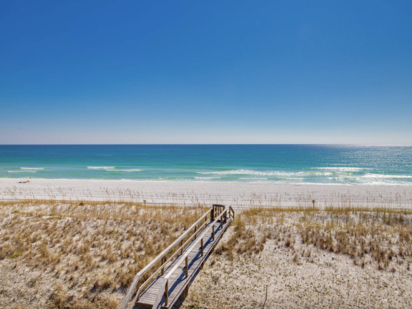 Amazing 5 Bedroom Beachfront Home in Destin with Sunset View